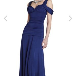 Bcbg Max Azria Nathalie dress size 2 New with tag